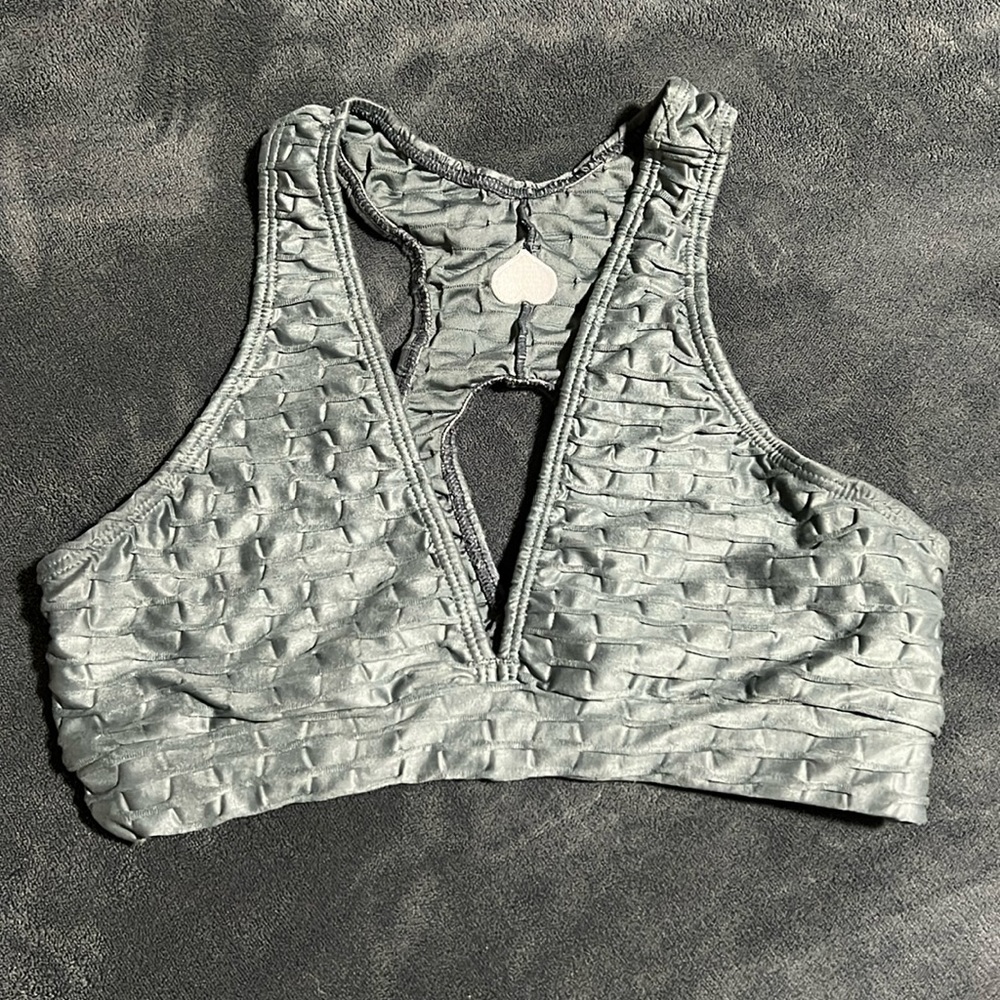 BBB deep V bra chrome